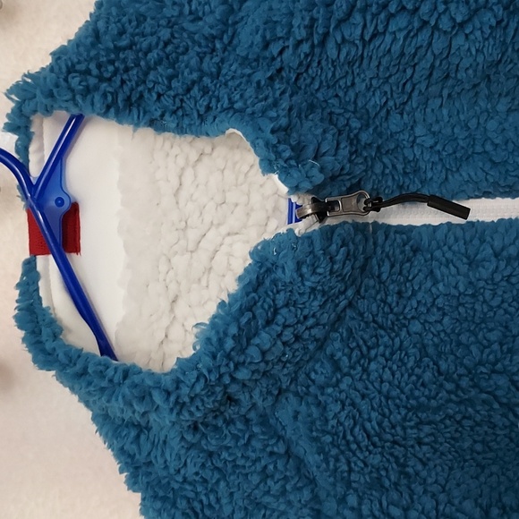 Be Boundless Reversible Jacket - Picture 4 of 16